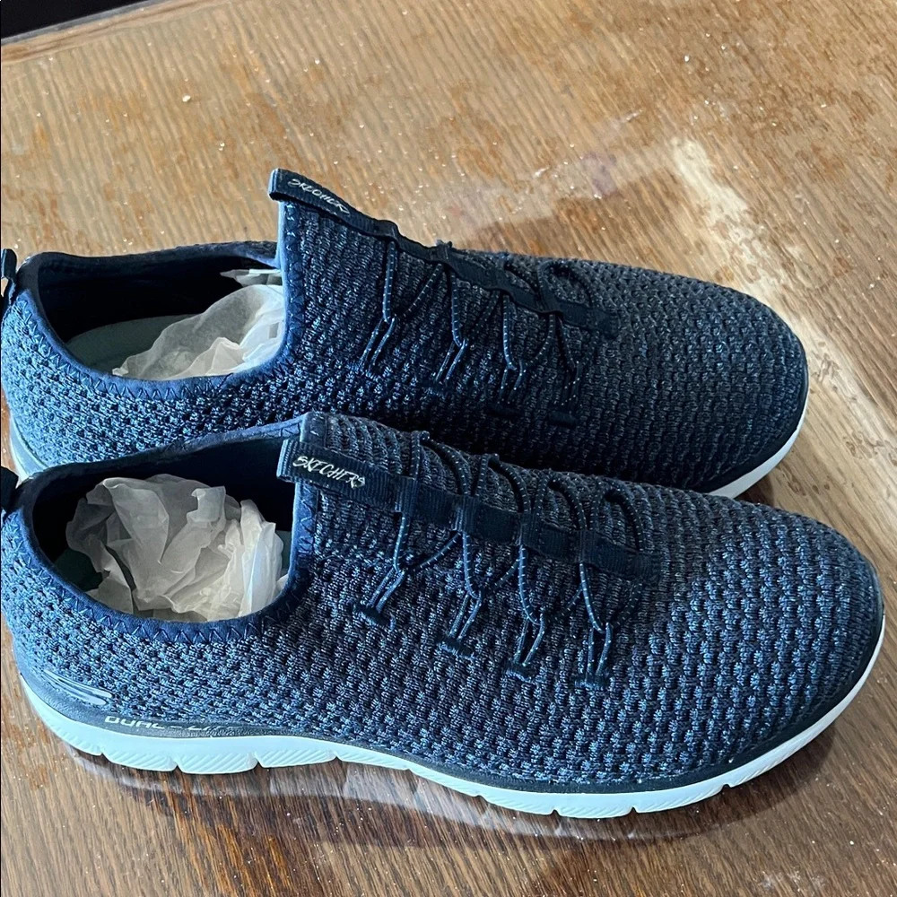Skechers Women’s New Navy Knit Sneakers - Picture 3 of 7